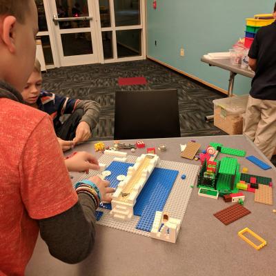 Lego Builders | Metropolitan Library System