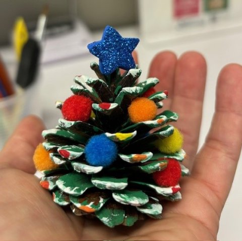 Pinecone Christmas Tree