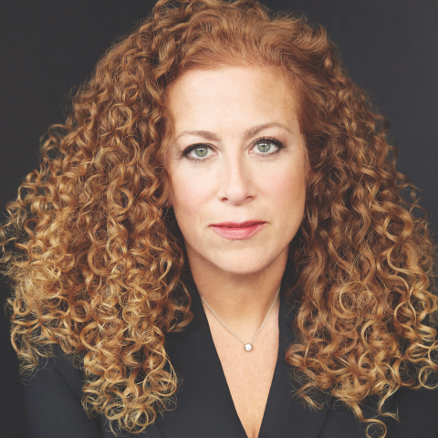 Author Jodi Picoult.